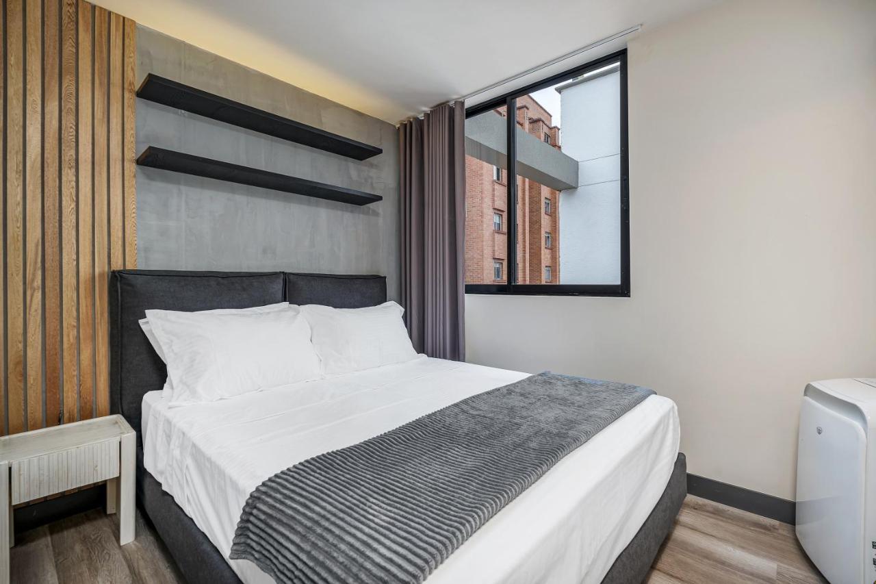 Apartamentos Housy Laureles Medellín Eksteriør billede
