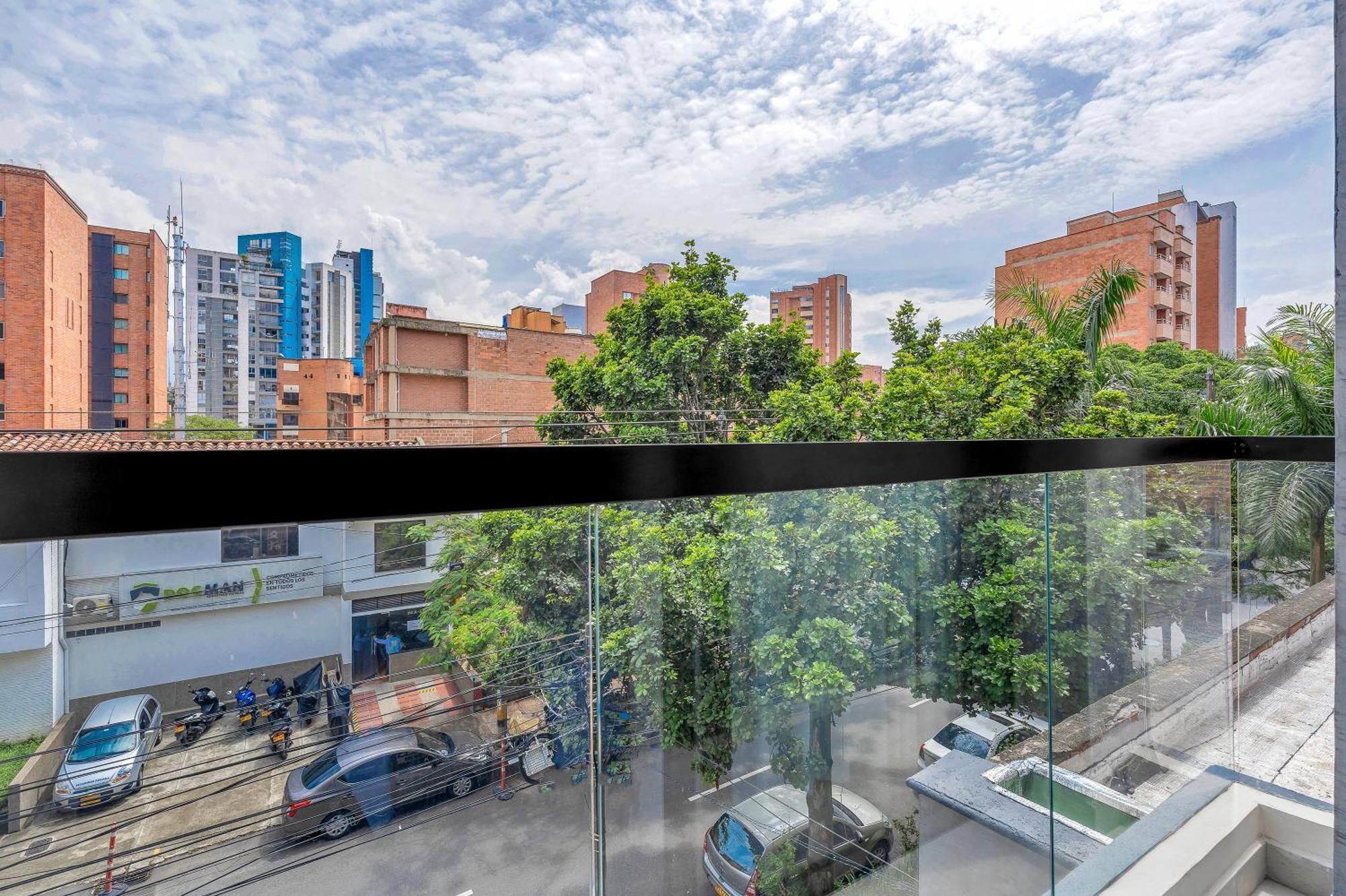 Apartamentos Housy Laureles Medellín Eksteriør billede
