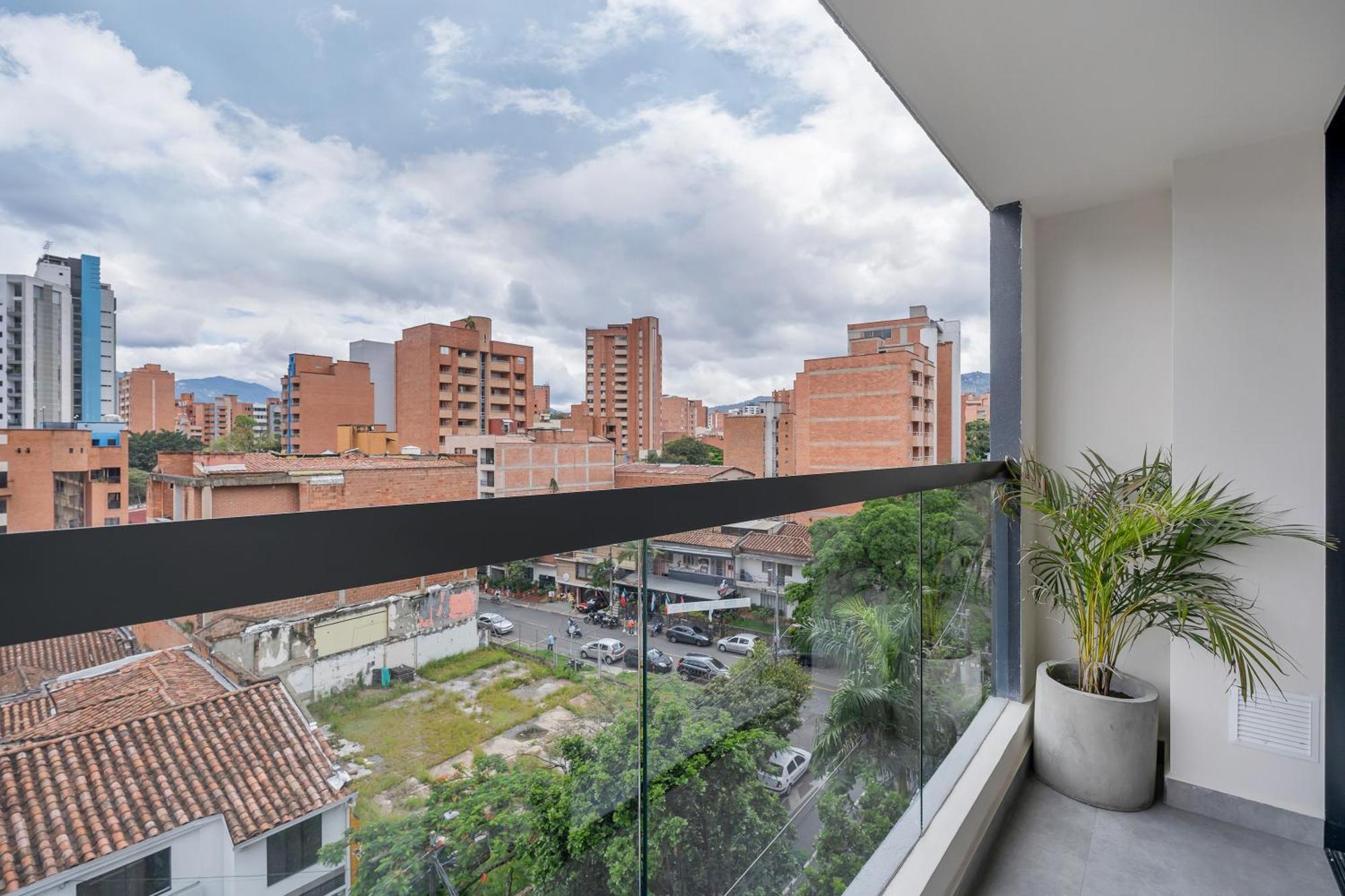 Apartamentos Housy Laureles Medellín Eksteriør billede