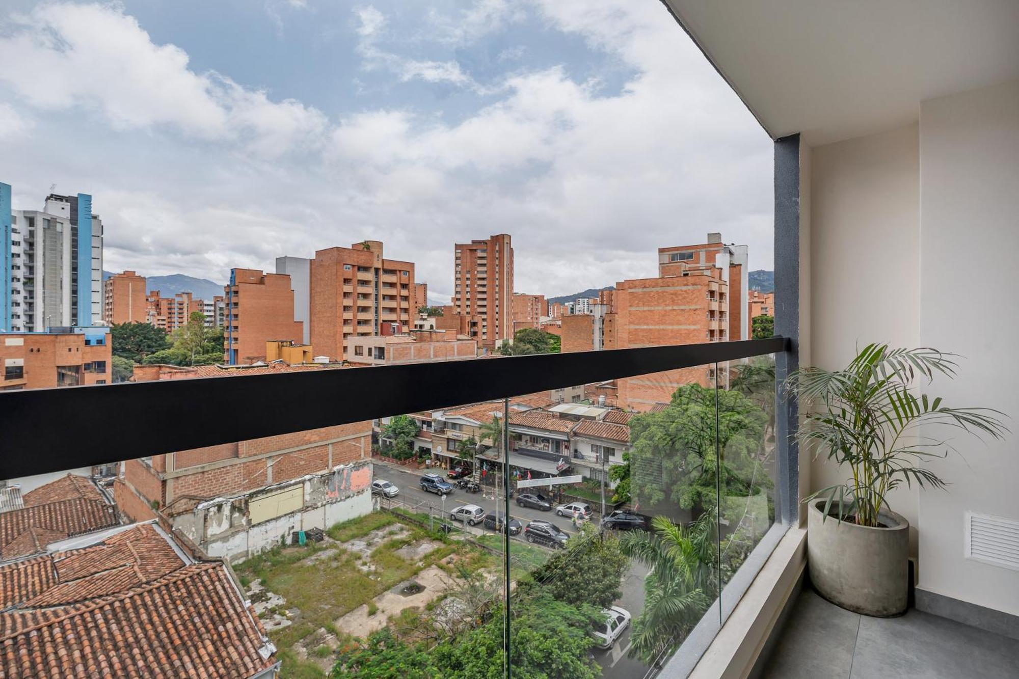 Apartamentos Housy Laureles Medellín Eksteriør billede