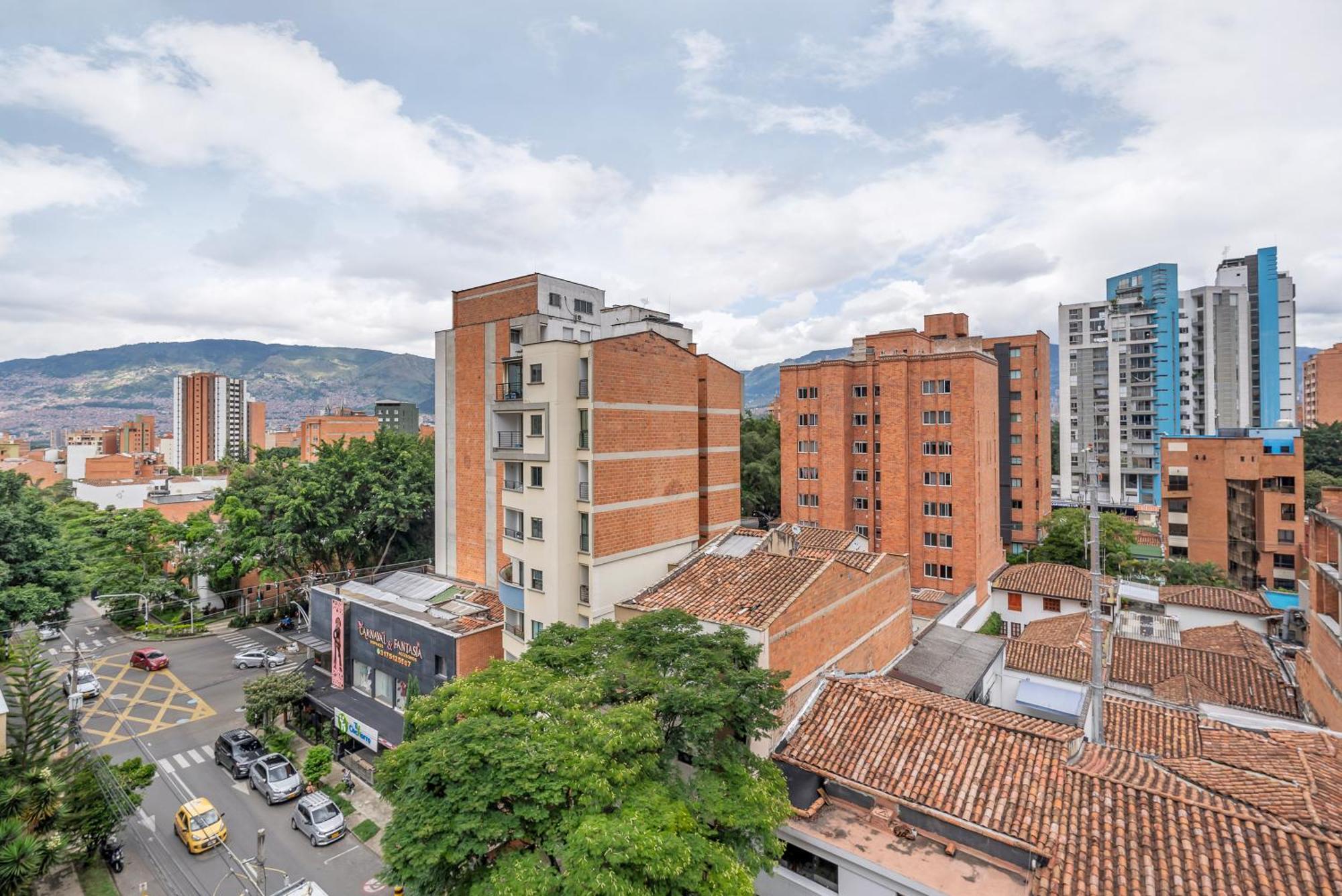 Apartamentos Housy Laureles Medellín Eksteriør billede